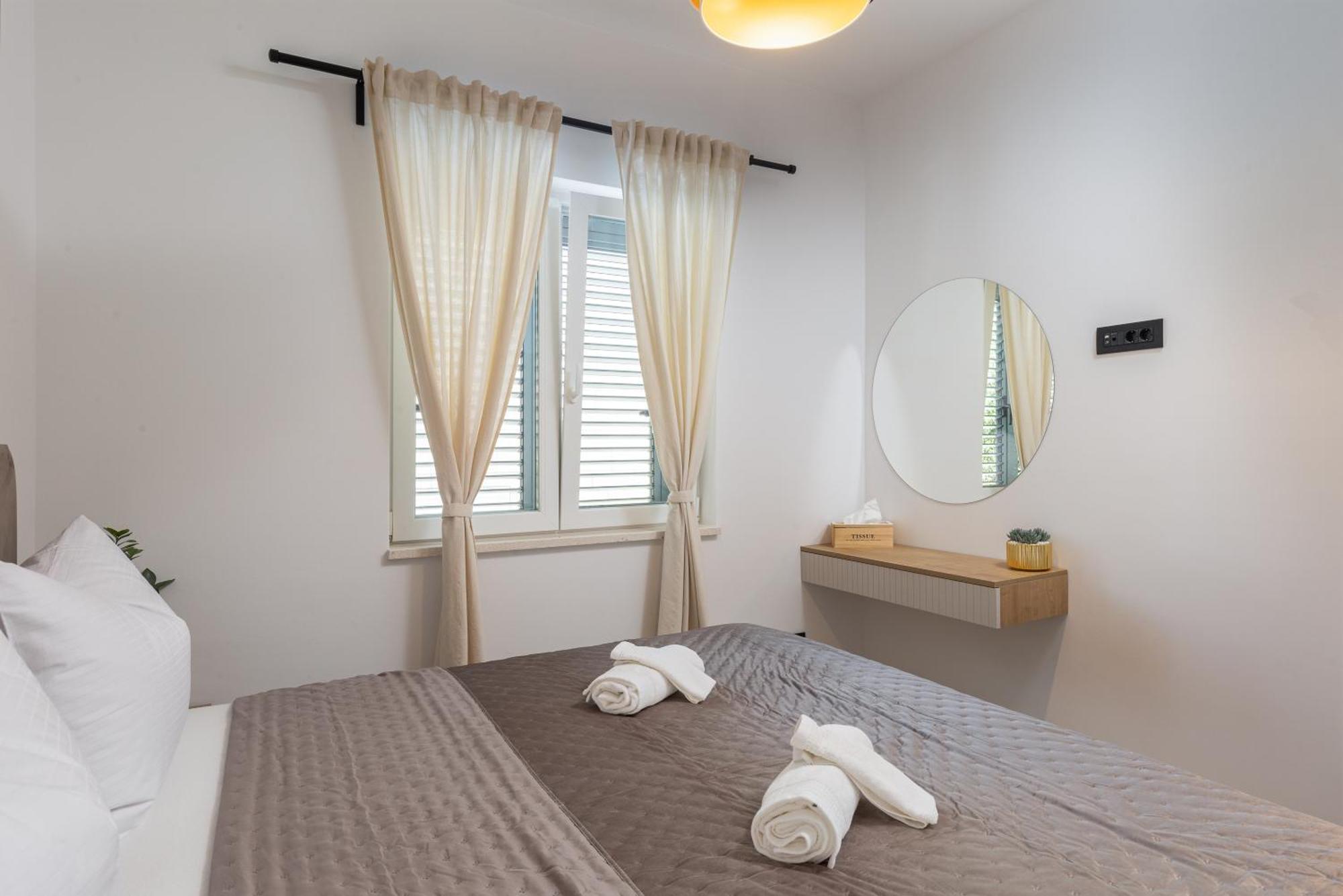 Luxury Apartments Blue Moon - New Apartments สลาโน ภายนอก รูปภาพ